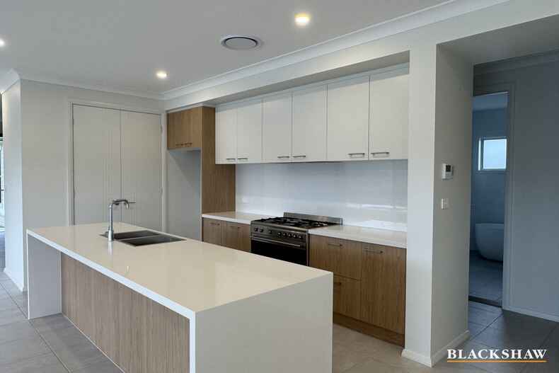 12    Jimmies Place Rosedale