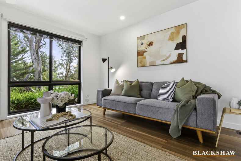 8 De Smet Place Fraser