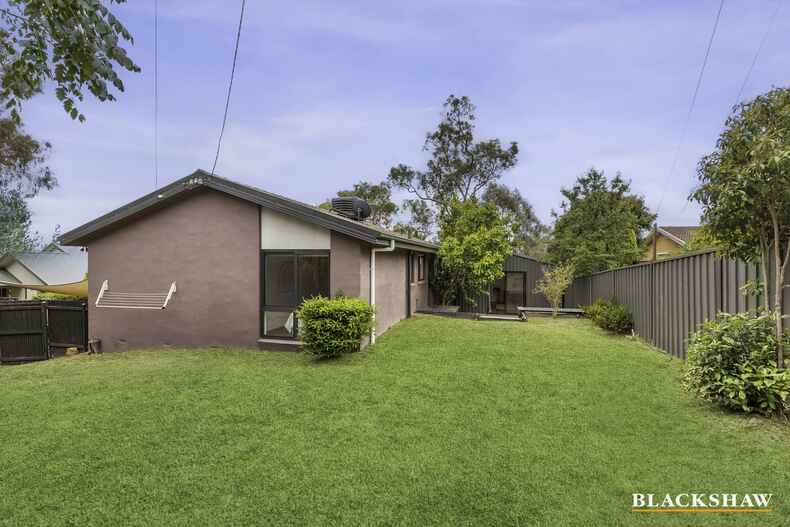 8 De Smet Place Fraser