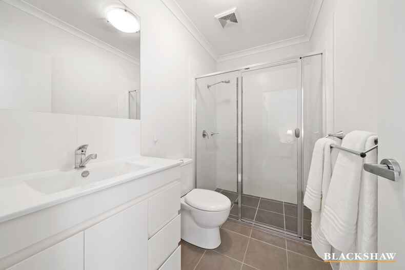 43/41 Philip Hodgins Street Wright