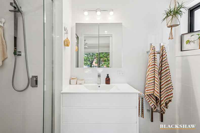 68 Daley Crescent Fraser