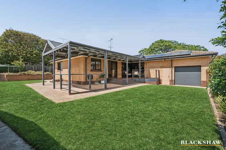 68 Daley Crescent Fraser