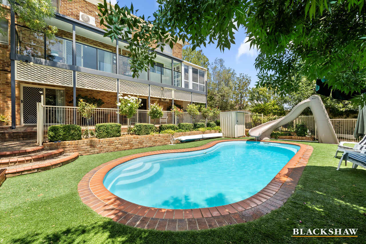 14 Tatchell Street Calwell