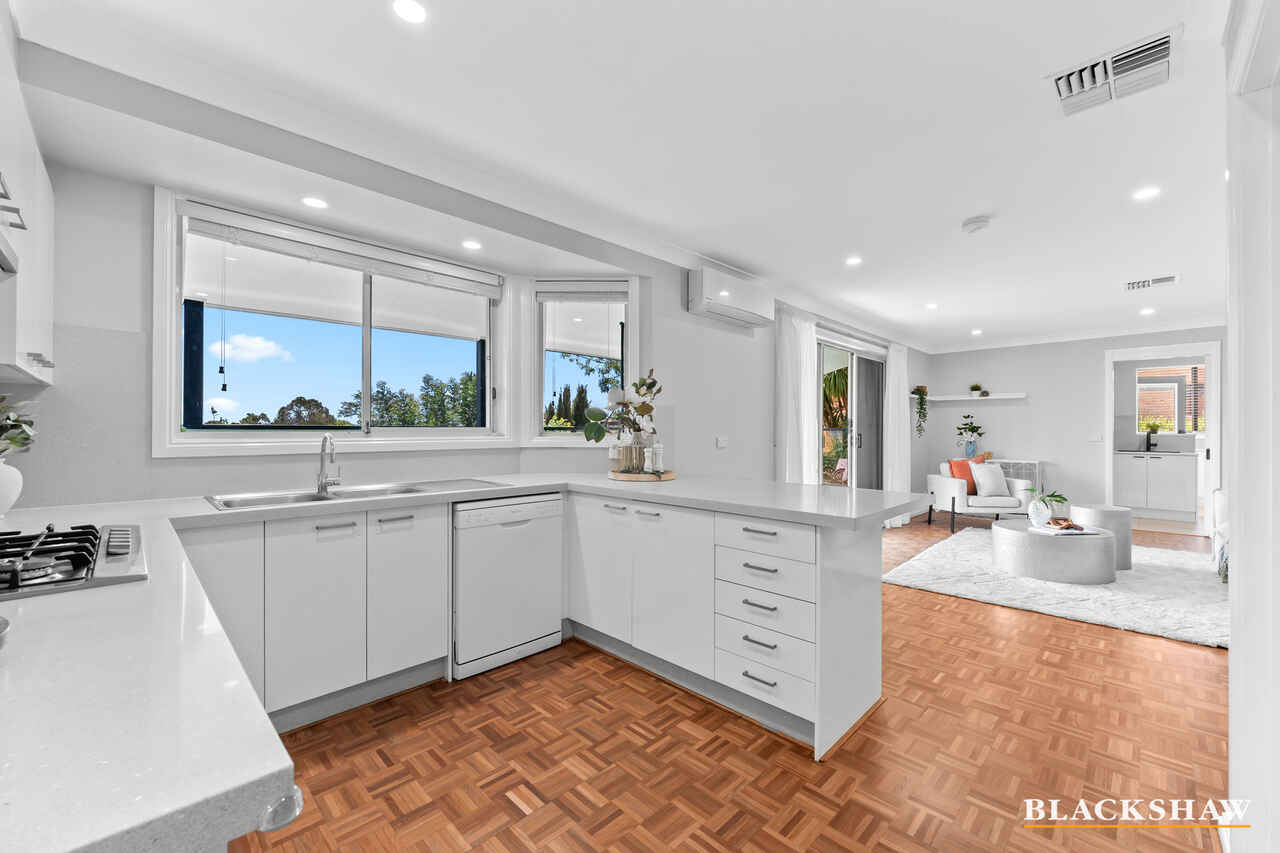 14 Tatchell Street Calwell