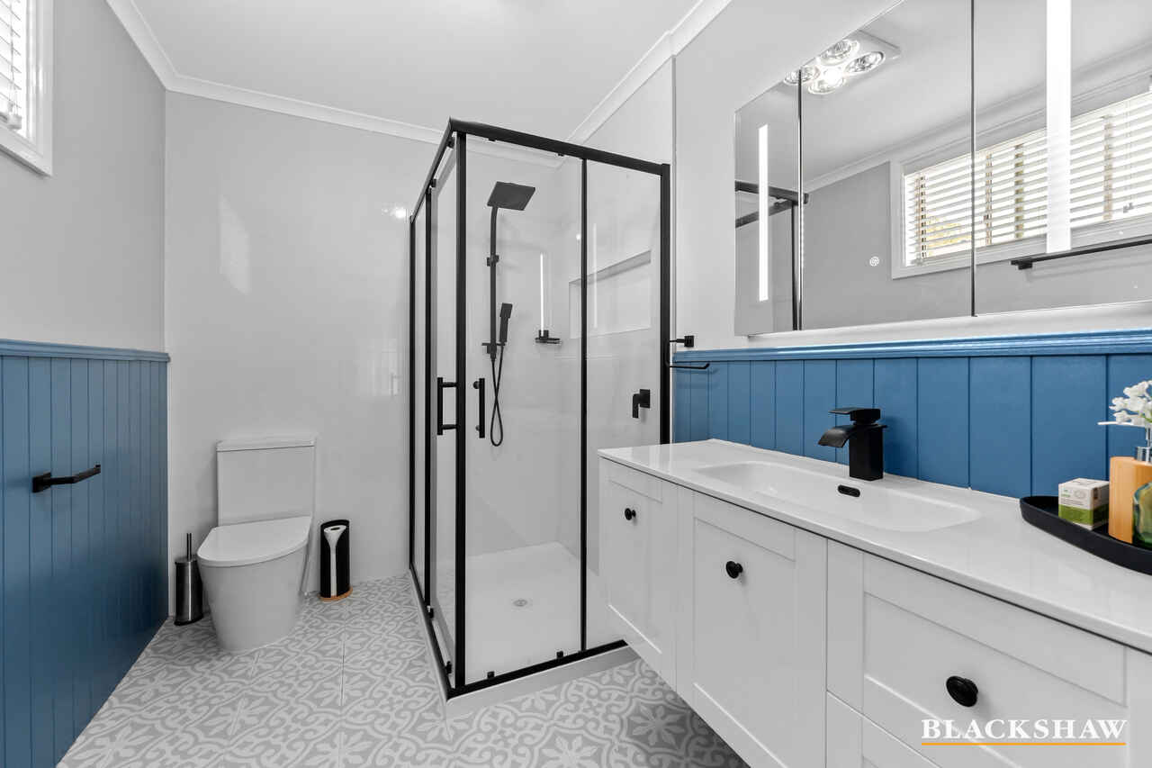 14 Tatchell Street Calwell