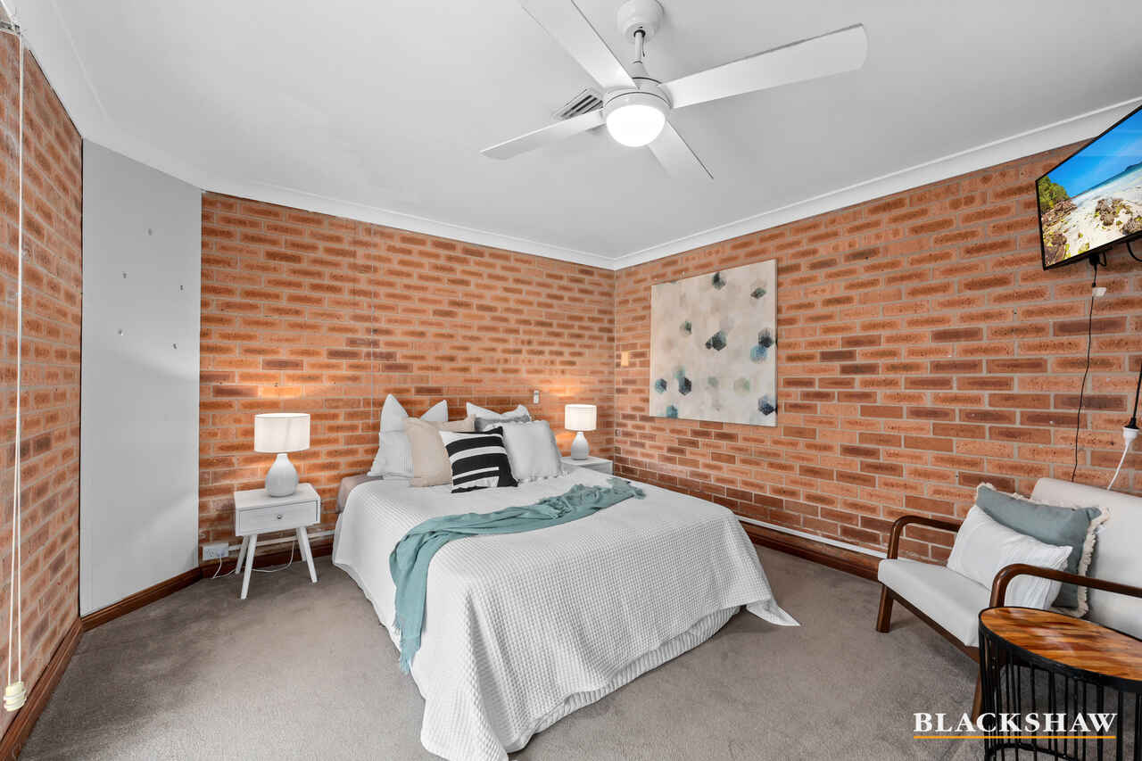 14 Tatchell Street Calwell