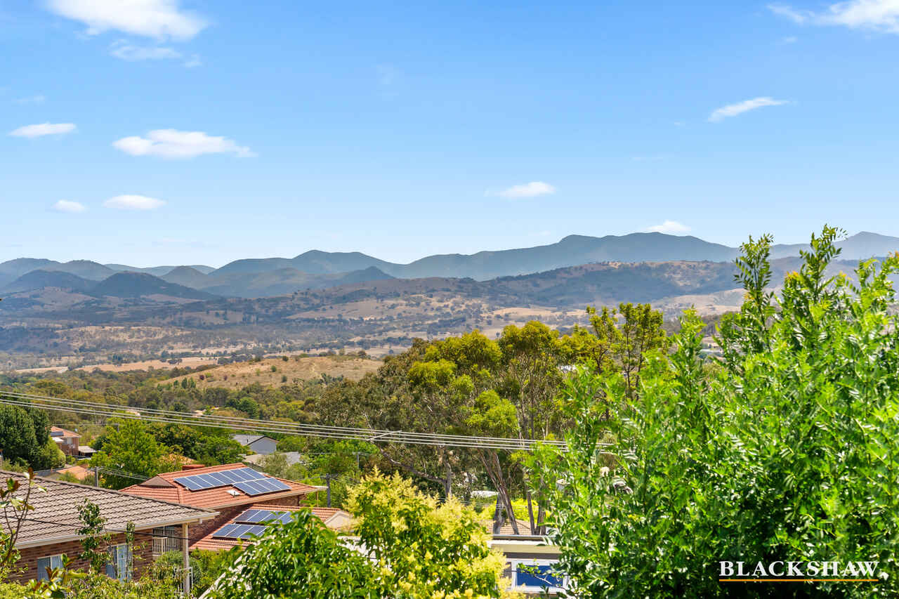 14 Tatchell Street Calwell