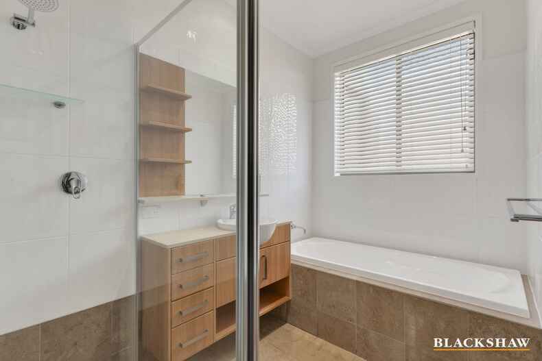 3/5 Foxton Crescent Fadden