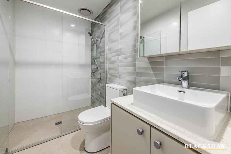 64/122 MacArthur Avenue Turner