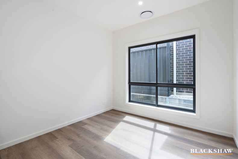 196 Robin Boyd Crescent Taylor