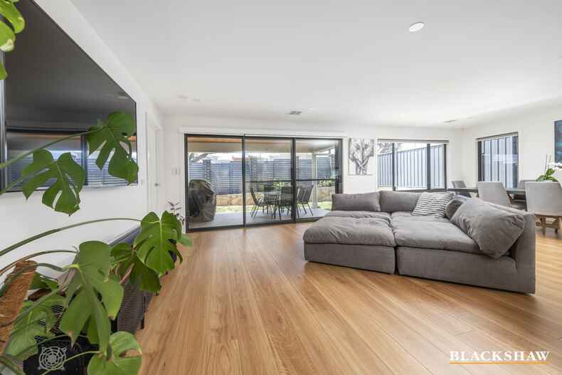 8 Yeomans Street Strathnairn 8 Yeomans Street Strathnairn