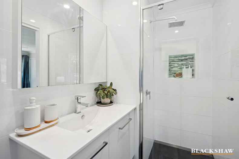 22 Moroney Street Fraser