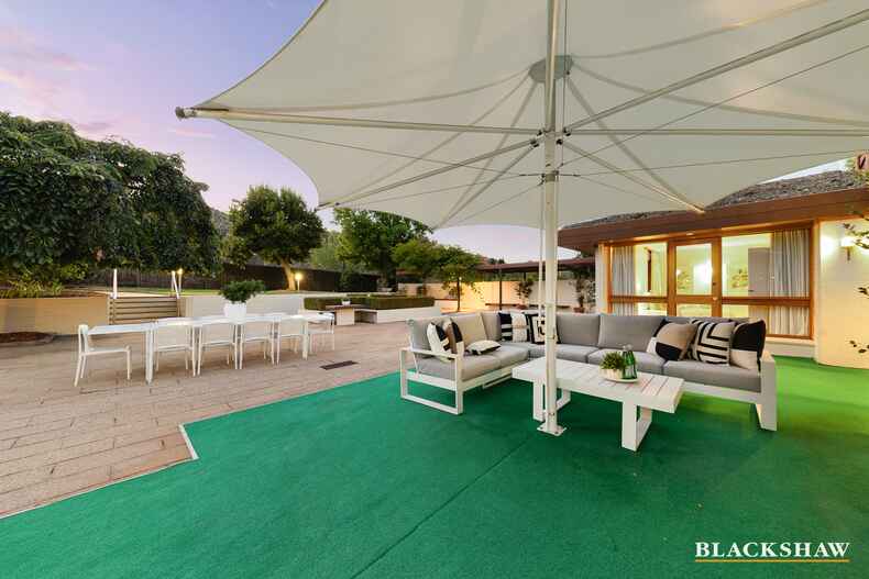 86 Mugga Way Red Hill