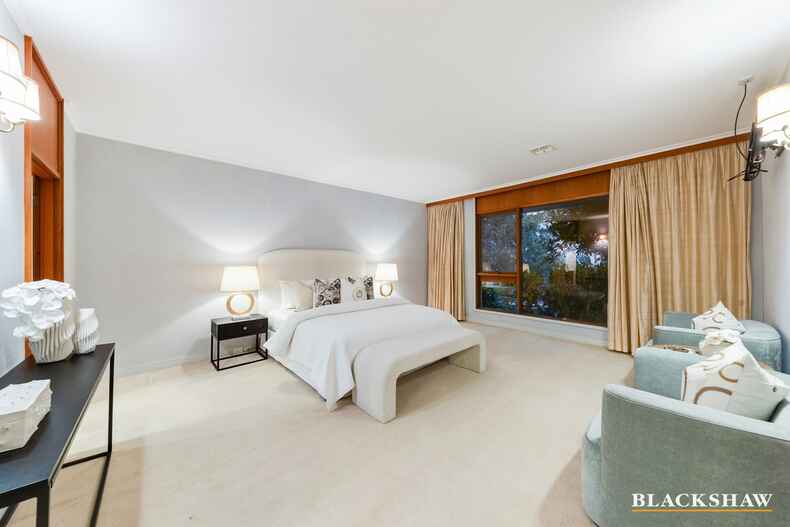 86 Mugga Way Red Hill