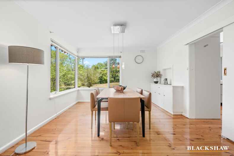 15 Golden Grove Red Hill