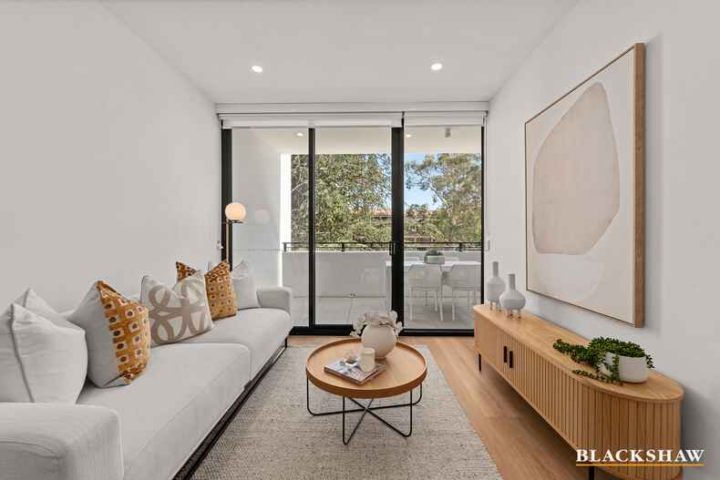 112/19 Captain Cook Crescent Griffith