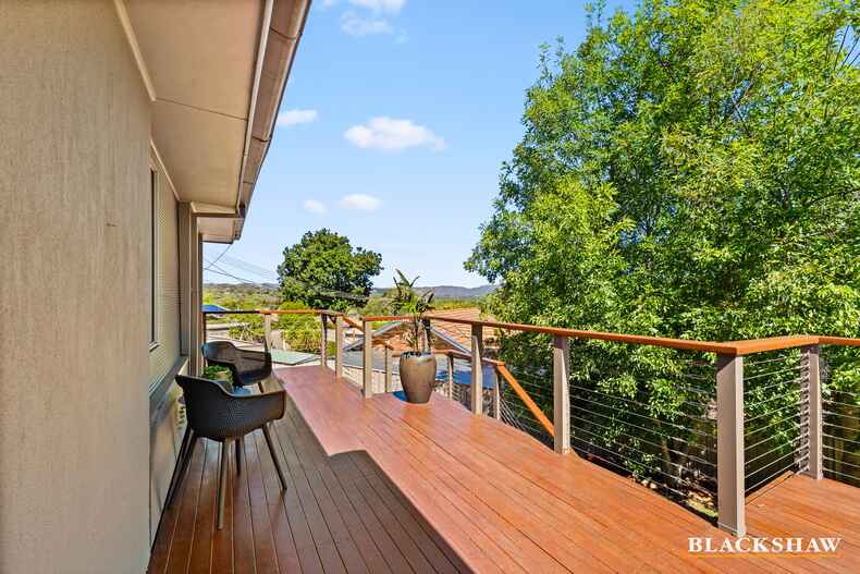 22 Nunan Crescent Oxley