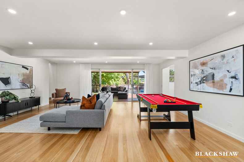 22 Nunan Crescent Oxley