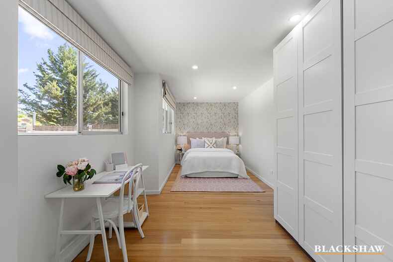 22 Nunan Crescent Oxley