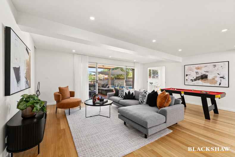 22 Nunan Crescent Oxley