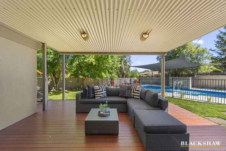 22 Nunan Crescent Oxley