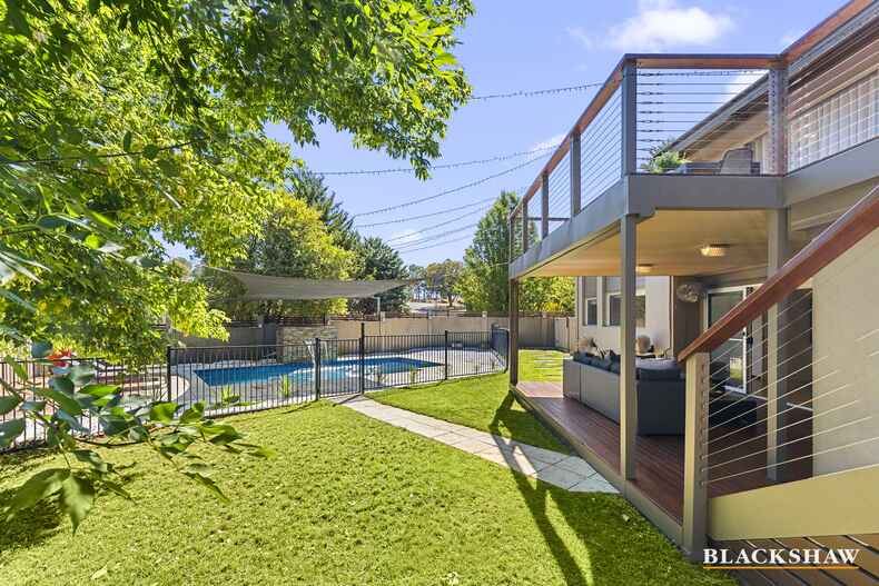 22 Nunan Crescent Oxley