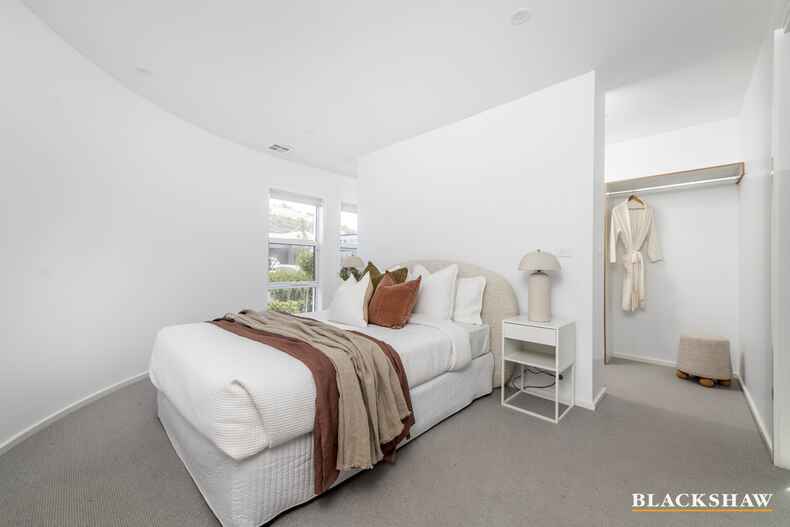 96 Robin Boyd Crescent Taylor