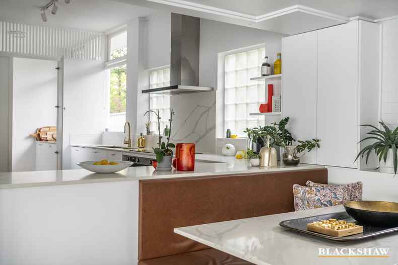 13 Canterbury Crescent Deakin