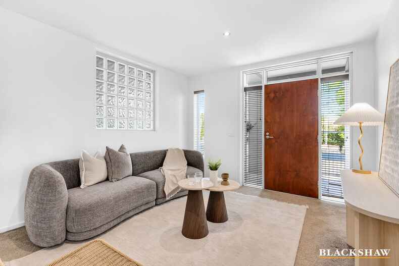 1/62 Torrens Street Braddon