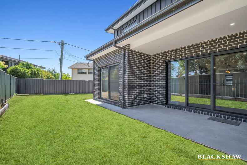 6b Olympus Way Lyons