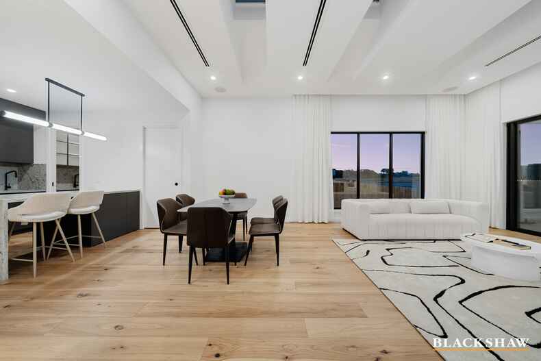 16 Leontine Loop  Denman Prospect