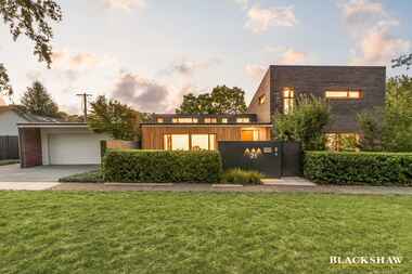 21 Francis Street Yarralumla