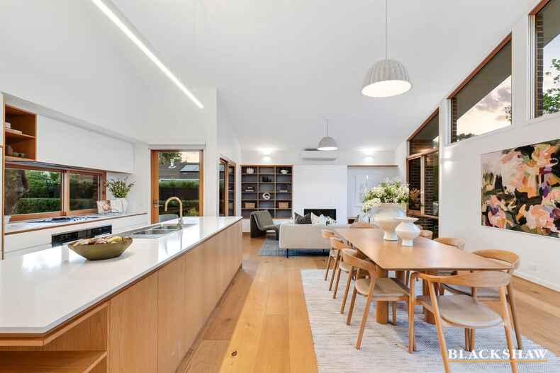 21 Francis Street Yarralumla