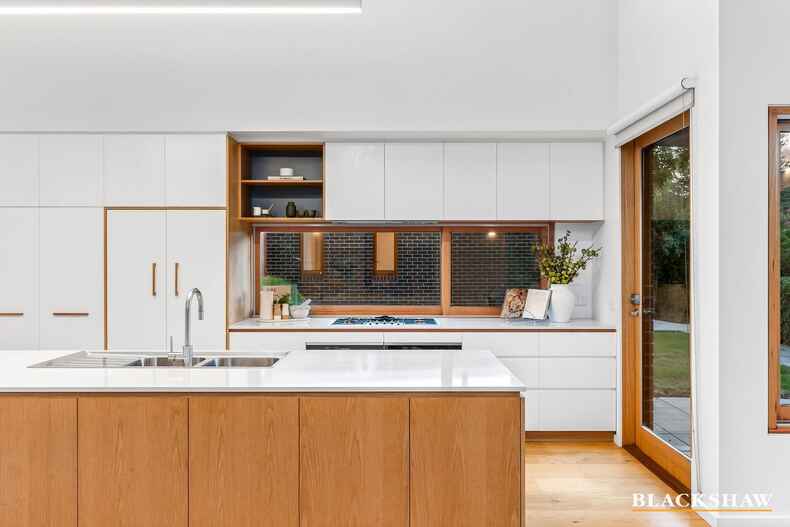 21 Francis Street Yarralumla