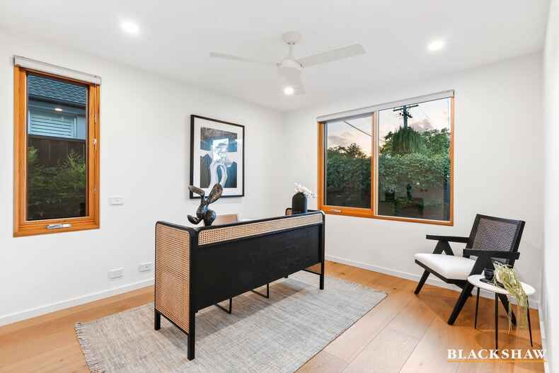 21 Francis Street Yarralumla