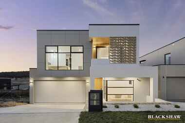 16 Leontine Loop  Denman Prospect