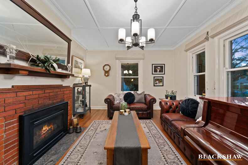 30 Euree Street Reid