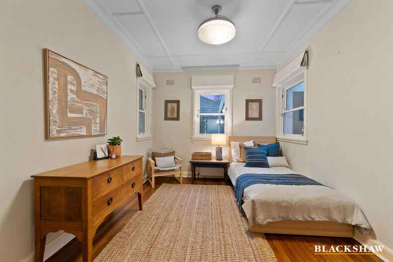 30 Euree Street Reid