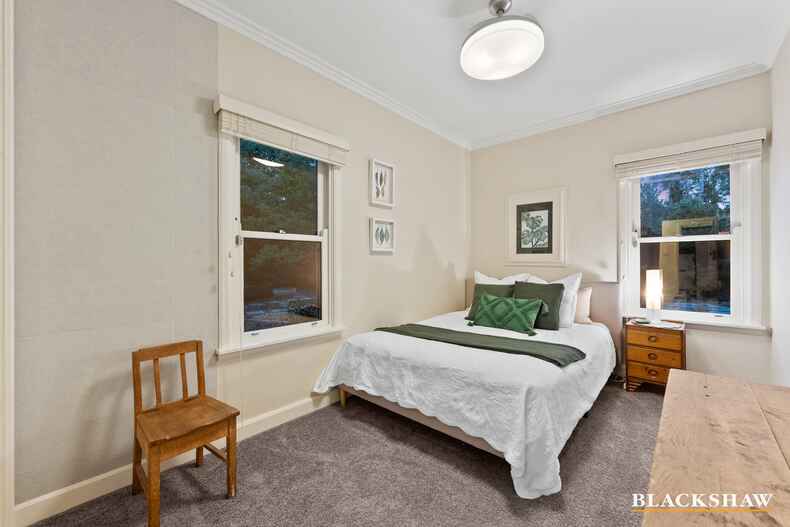 30 Euree Street Reid