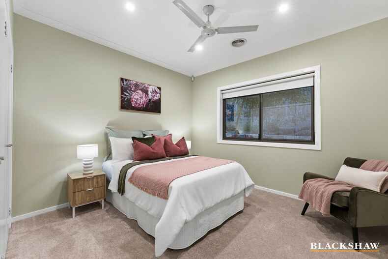 105 Waterfall Drive Jerrabomberra