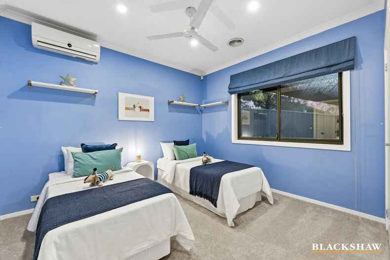 105 Waterfall Drive Jerrabomberra