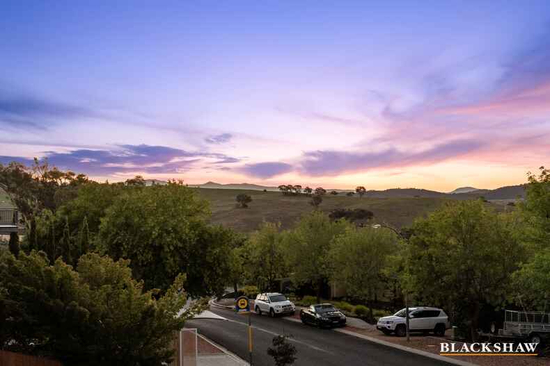 105 Waterfall Drive Jerrabomberra