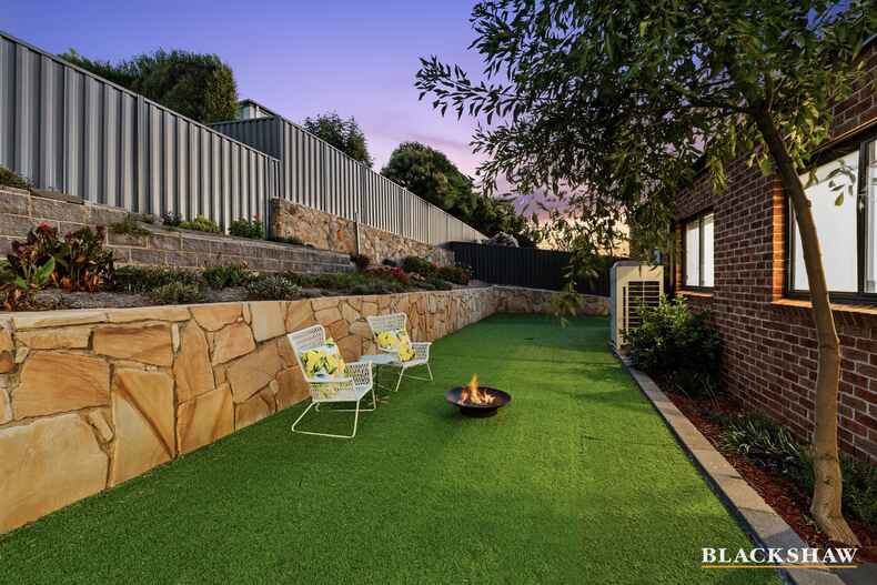 105 Waterfall Drive Jerrabomberra