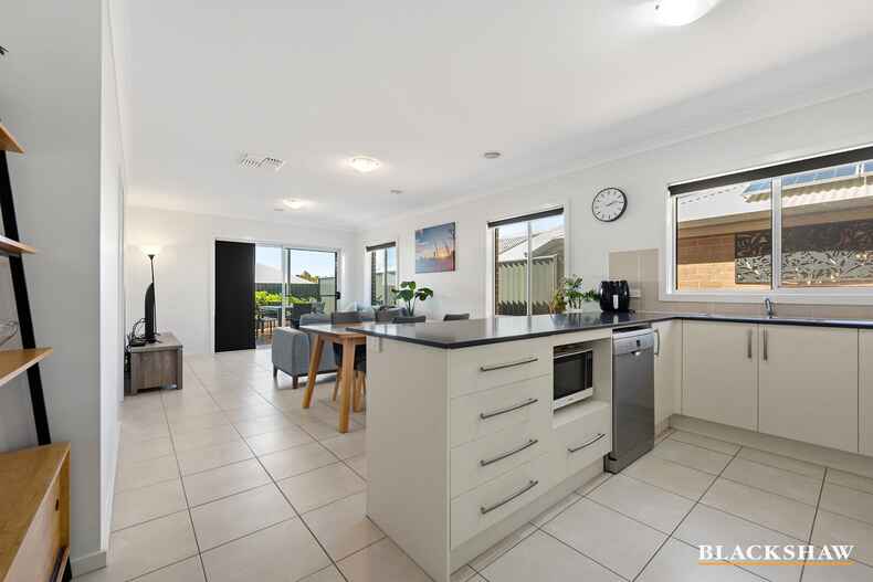 11 Daniel Street Googong