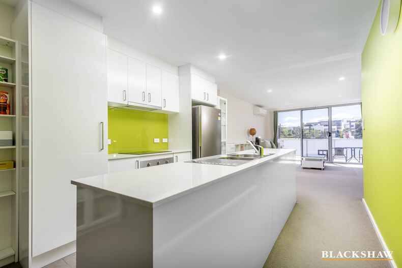 10/815 Horse Park Drive Amaroo