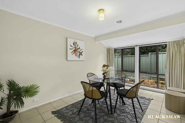 4/7 Limbunya Street Hawker 4/7 Limbunya Street Hawker