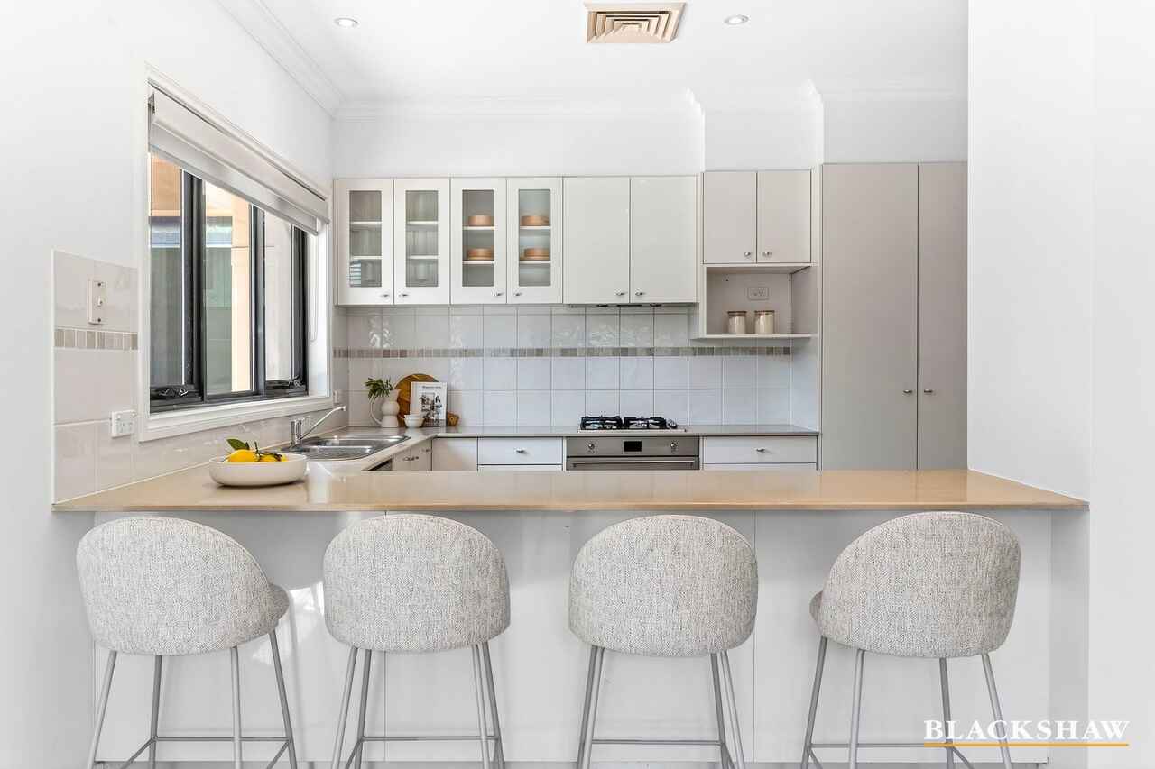 5/317 Goyder Street Narrabundah