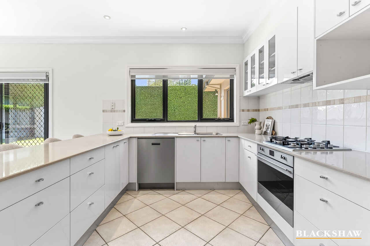 5/317 Goyder Street Narrabundah