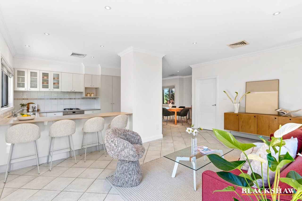 5/317 Goyder Street Narrabundah