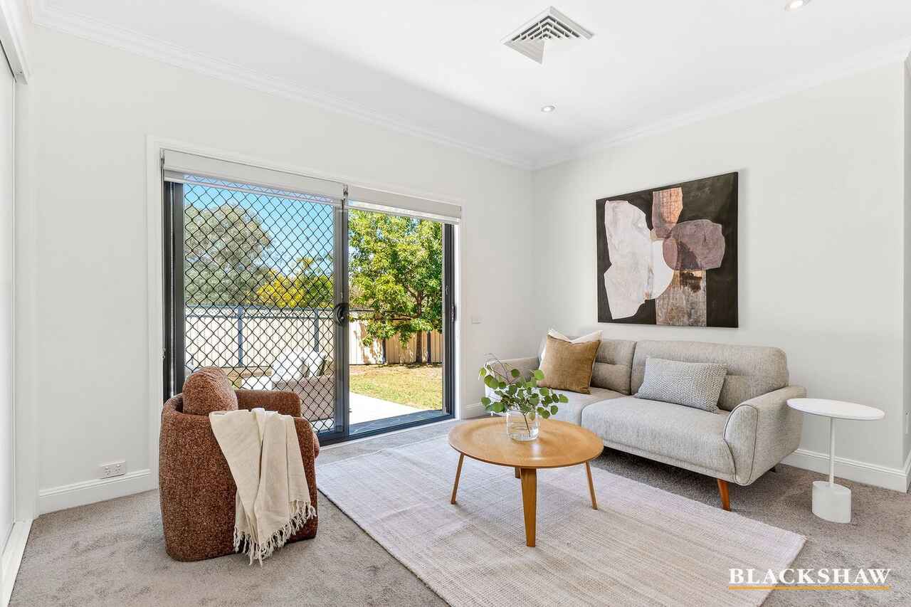 5/317 Goyder Street Narrabundah